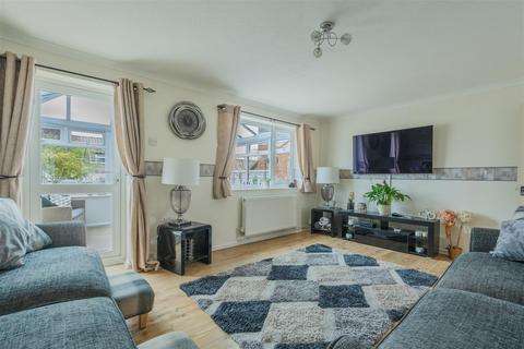 3 bedroom link detached house for sale, Millers Drive,  North Common, Bristol