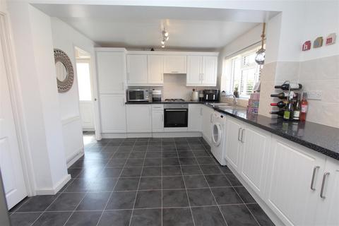 3 bedroom link detached house for sale, Millers Drive,  North Common, Bristol