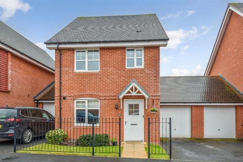 3 bedroom link detached house for sale, Arena Close, Andover