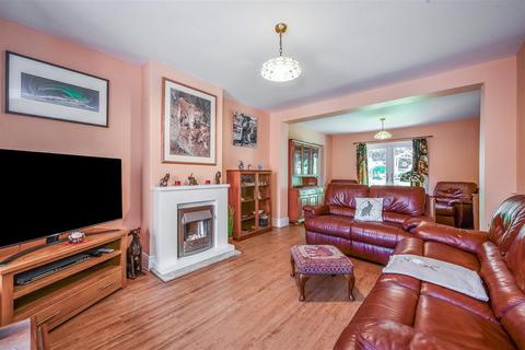 41 Bishops Way, Andover, SP10 3EH