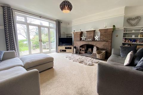 390 Duffield Road, Derby, DE22 1ER