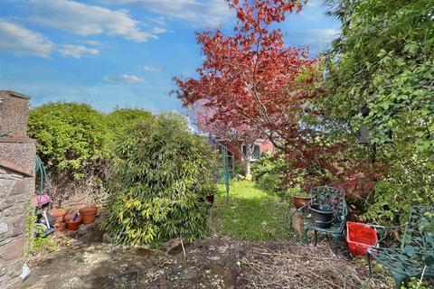 3 bedroom semi-detached house for sale, Hampshire Crescent, Newport