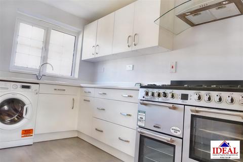 22 Finghall Road, Skellow, Doncaster, DN6 8PB