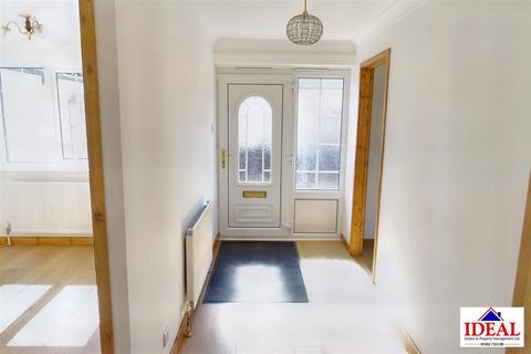 22 Finghall Road, Skellow, Doncaster, DN6 8PB