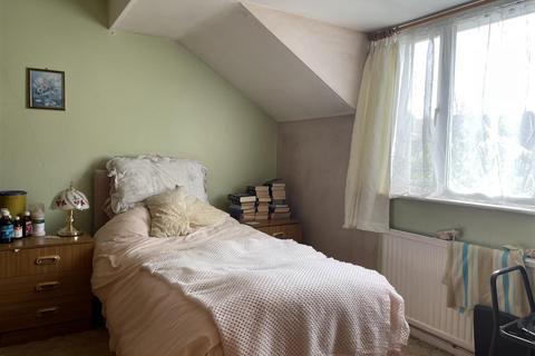 3 bedroom terraced house to rent, Glebeland Way, Torquay TQ2