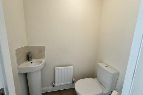 9 Ashlar Row, Tithebarn, Exeter, EX1 3XL