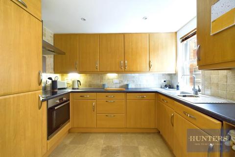 1 bedroom flat for sale, Eldorado Road, Cheltenham, Gloucestershire, GL50 2PT