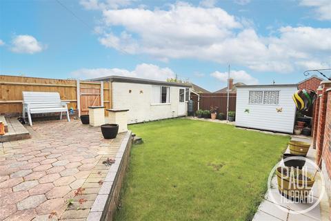 3 bedroom detached bungalow for sale, Kesgrave Drive, Oulton Broad, NR32