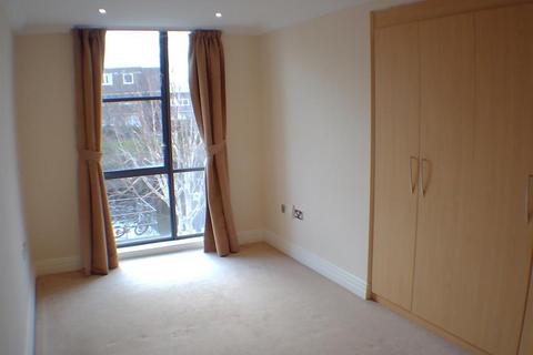 2 bedroom flat to rent, Point Wharf, Brentford, TW8