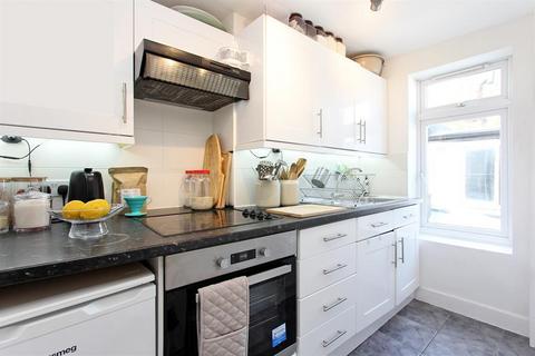 1 bedroom flat to rent, Choumert Road, , London, SE15