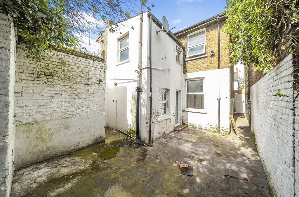 Garden / Yard