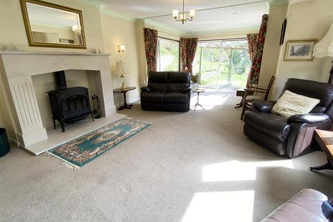 4 bedroom detached house for sale, 2 Cwmdale, Church Stretton, SY6 6JL
