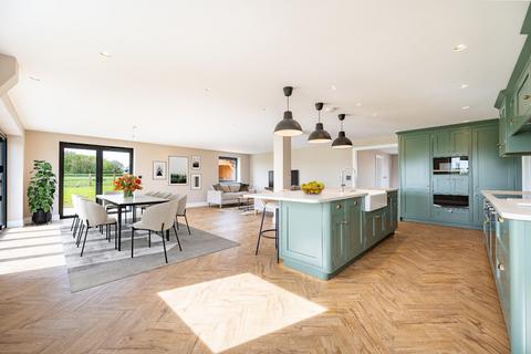 4 bedroom barn conversion for sale, The Street, High Roding, Dunmow