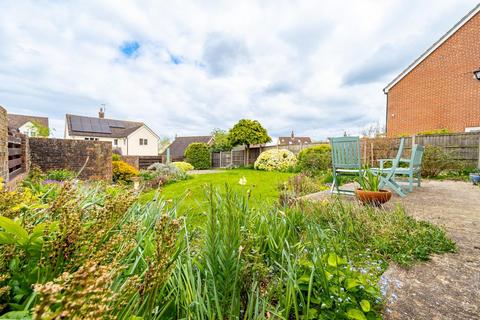 4 bedroom detached house for sale, Godfrey Way, Dunmow