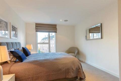1 bedroom apartment for sale, Moore House, Grosvenor Waterside, London SW1W
