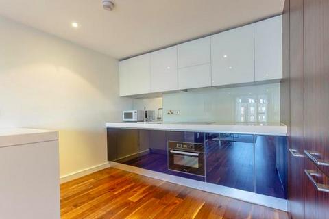 1 bedroom apartment for sale, Moore House, Grosvenor Waterside, London SW1W