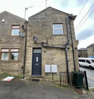 2 bedroom end of terrace house for sale, Chapel Street, Queensbury BD13