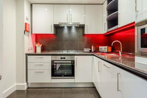 2 bedroom apartment to rent, Westferry Circus, London E14