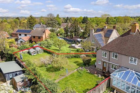 3 bedroom semi-detached house for sale, Kingsmead Hill, Roydon: LARGE PLOT