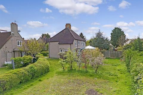 3 bedroom semi-detached house for sale, Kingsmead Hill, Roydon: LARGE PLOT