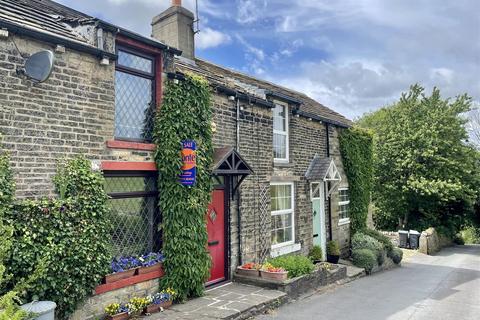 2 bedroom semi-detached house for sale, 3 Thorngate, Bradford BD13