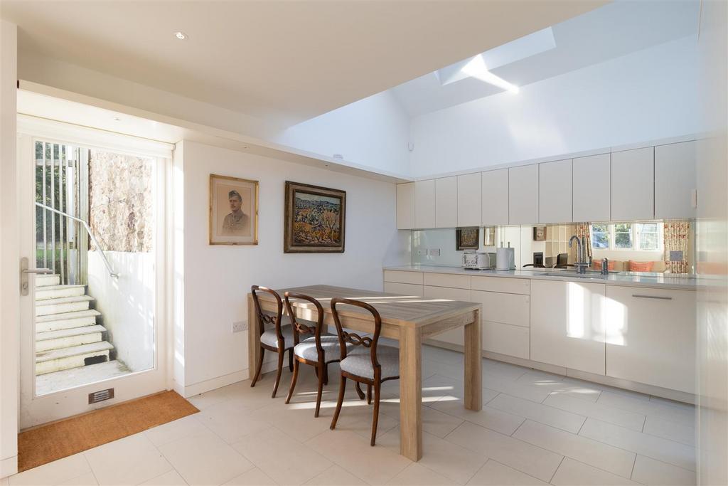 Kitchen Breakfast Room