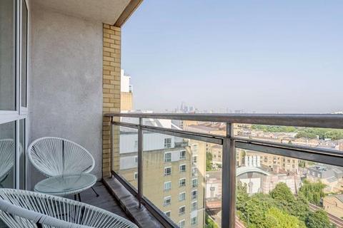 2 bedroom apartment to rent, Westferry Circus, London E14