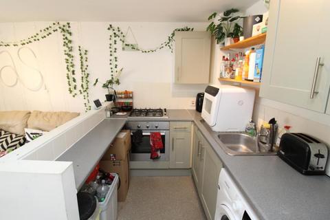 1 bedroom end of terrace house for sale, York Road, Easton, Bristol BS5 6BL