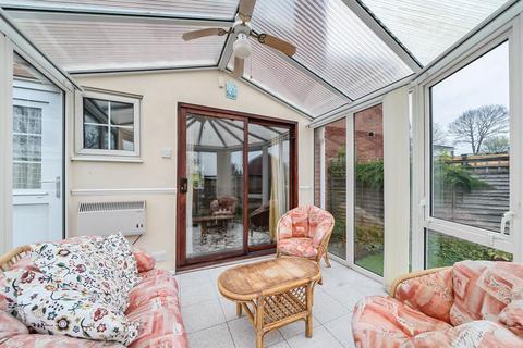 74 Burley Lane, Horsforth, Leeds, LS18 4NR