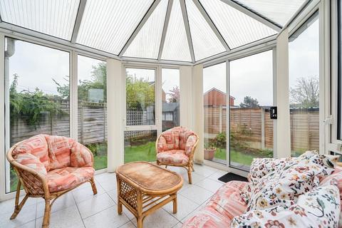 74 Burley Lane, Horsforth, Leeds, LS18 4NR