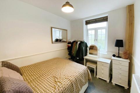 2 Stanhope Street, Mossley, Ashton-under-lyne, OL5 9LX
