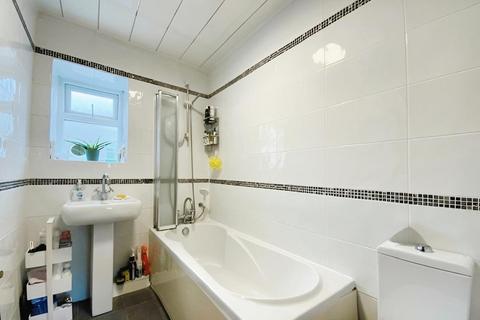 2 Stanhope Street, Mossley, Ashton-under-lyne, OL5 9LX