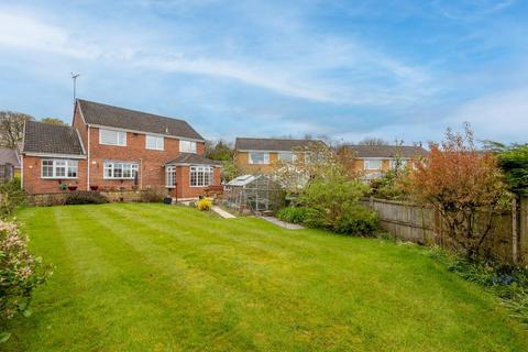 4 bedroom detached house for sale, Chartwell Avenue, Wingerworth, Chesterfield, S42 6SR