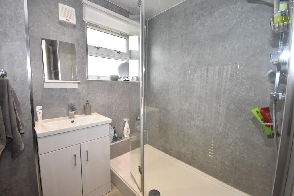 Shower room.jpg