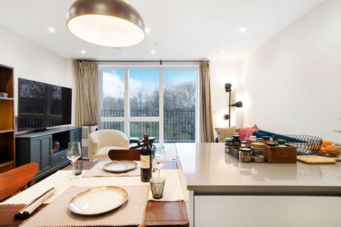 2 bedroom apartment for sale, Third Avenue, London
