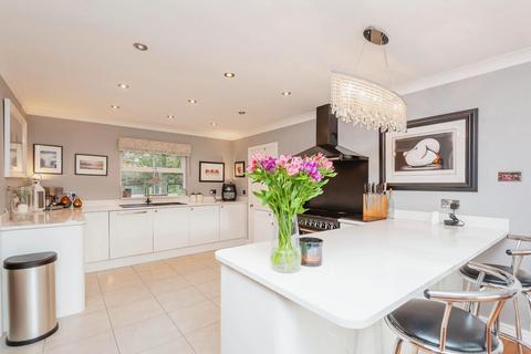 5 bedroom detached house for sale, Park House, Bryan Street, Farsley