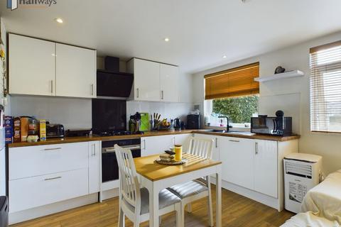 1 bedroom flat to rent, Court Wood Lane, Croydon CR0