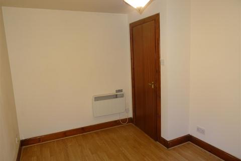1 bedroom flat to rent, County Place, Perth