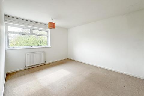 15 The Lawn, Whittlesford, Cambridge, CB22 4NG