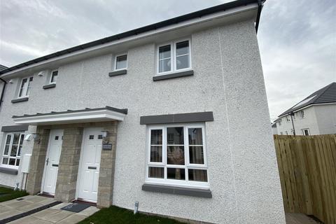3 bedroom semi-detached house to rent, Auld Mart Road, Huntingtower, Perth