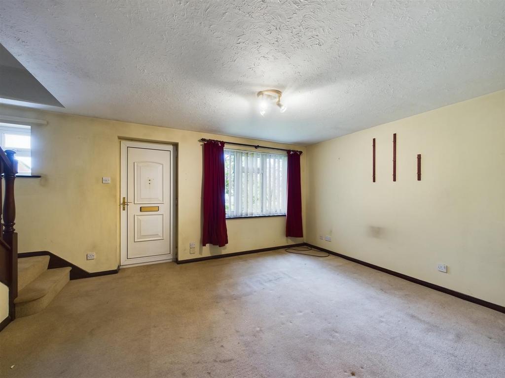 Holmes Field, Bassingham 2 bed terraced bungalow for sale £140,000