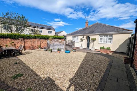 3 bedroom detached bungalow for sale, Queen Street, Balderton, Newark