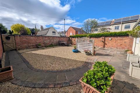 3 bedroom detached bungalow for sale, Queen Street, Balderton, Newark