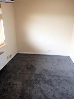 1 bedroom flat to rent, Graham House, Timperley Gardens, Redhill