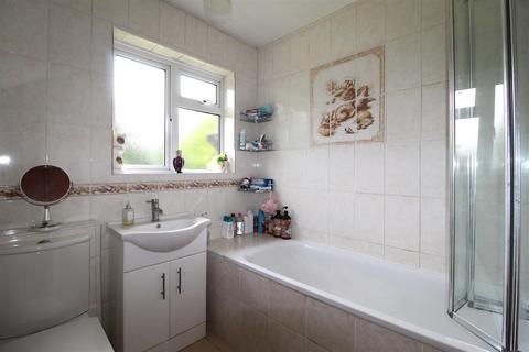 63 Barton Hill Drive, Minster On Sea, Sheerness, ME12 3NF