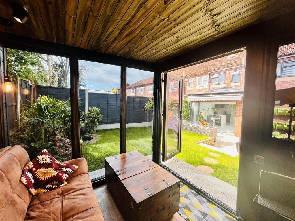 Garden Room