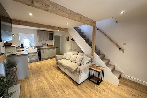 1 bedroom cottage for sale, Regent Street, Waddington, Ribble Valley