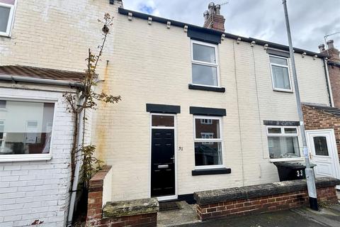 2 bedroom terraced house for sale, Strawberry Avenue, Garforth, Leeds