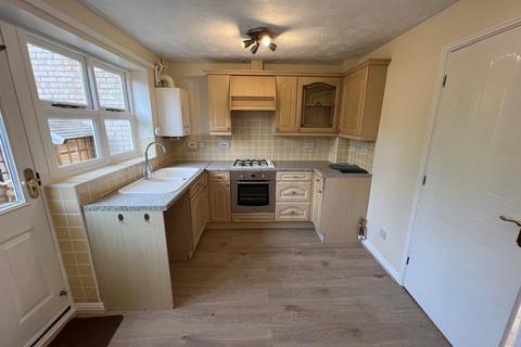 2 bedroom terraced house to rent, Rockingham Road, Bury St. Edmunds IP33