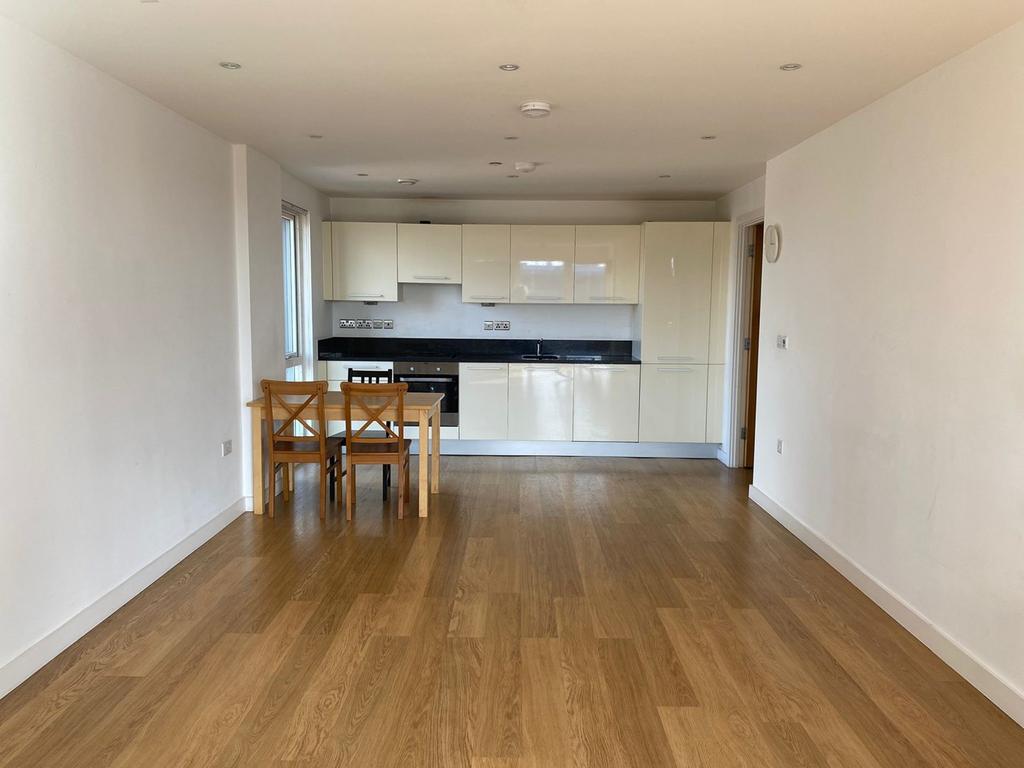Slough - 2 bedroom apartment to rent